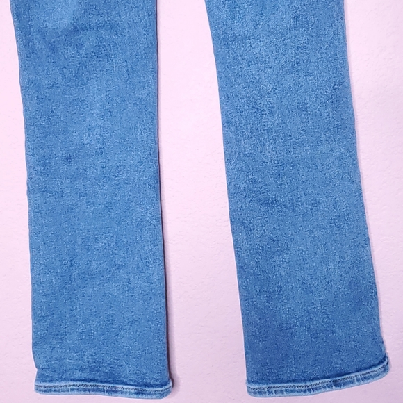 Madewell Cali Demi-Boot Jeans in Bodney Wash - Picture 13 of 14